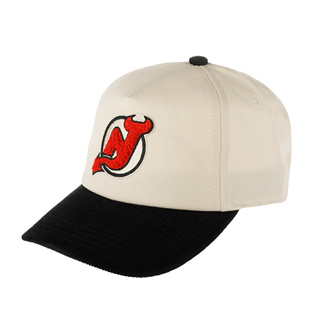 Бейсболка AMERICAN NEEDLE арт. 23020A-NJD New Jersey Devils Burnett NHL (кремовый / черный)