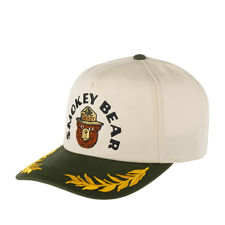 Бейсболка AMERICAN NEEDLE арт. 24002A-SBEAR Smokey Bear Club Captain (оливковый / кремовый)