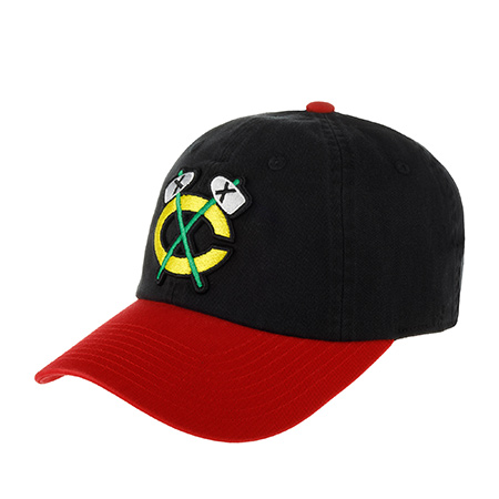 Бейсболка AMERICAN NEEDLE арт. 40742B-CBH Chicago Blackhawks Blue Line NHL (черный / красный)