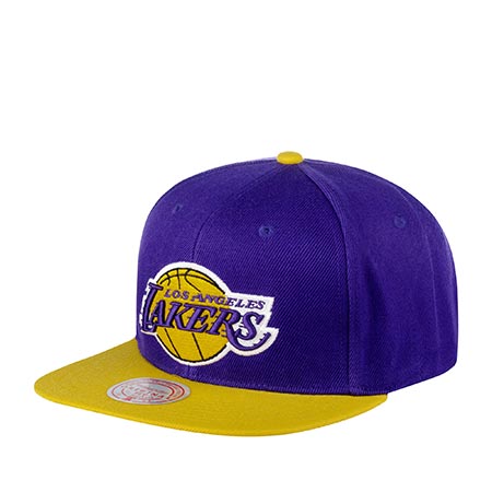 Бейсболка MITCHELL NESS арт. 6HSSSH21270-LALPRGD Los Angeles Lakers NBA (фиолетовый / желтый)