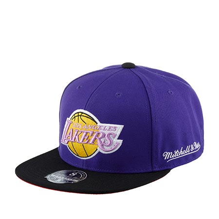 Бейсболка MITCHELL NESS арт. 6HSFSH22051-LALPURP Los Angeles Lakers NBA (фиолетовый)