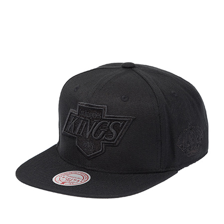 Бейсболка MITCHELL NESS арт. HS11515-LAKBLCK Los Angeles Kings NHL (черный)