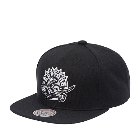 Бейсболка MITCHELL NESS арт. HS8549-TRABLCK Toronto Raptors NBA (черный)