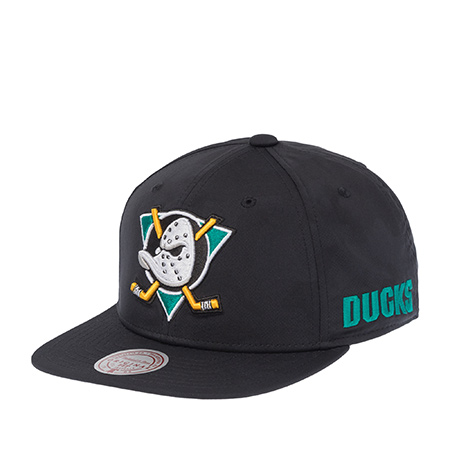 Бейсболка MITCHELL NESS арт. HS11498-ADUBLCK Anaheim Ducks NHL (черный)