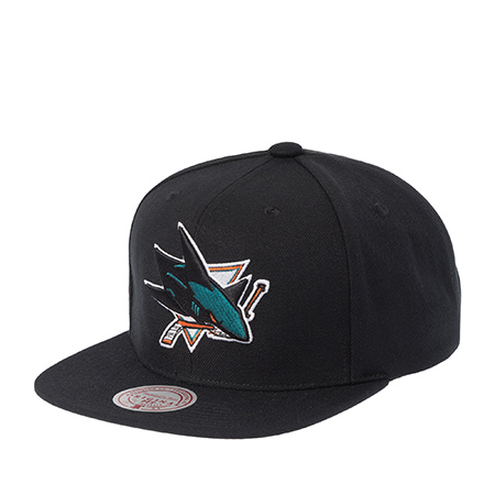 Бейсболка MITCHELL NESS арт. HS8035-SJSBLCK San Jose Sharks NHL (black)