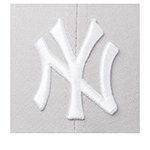 Бейсболка NEW ERA арт. 10298279 New York Yankees MLB (светло-серый)